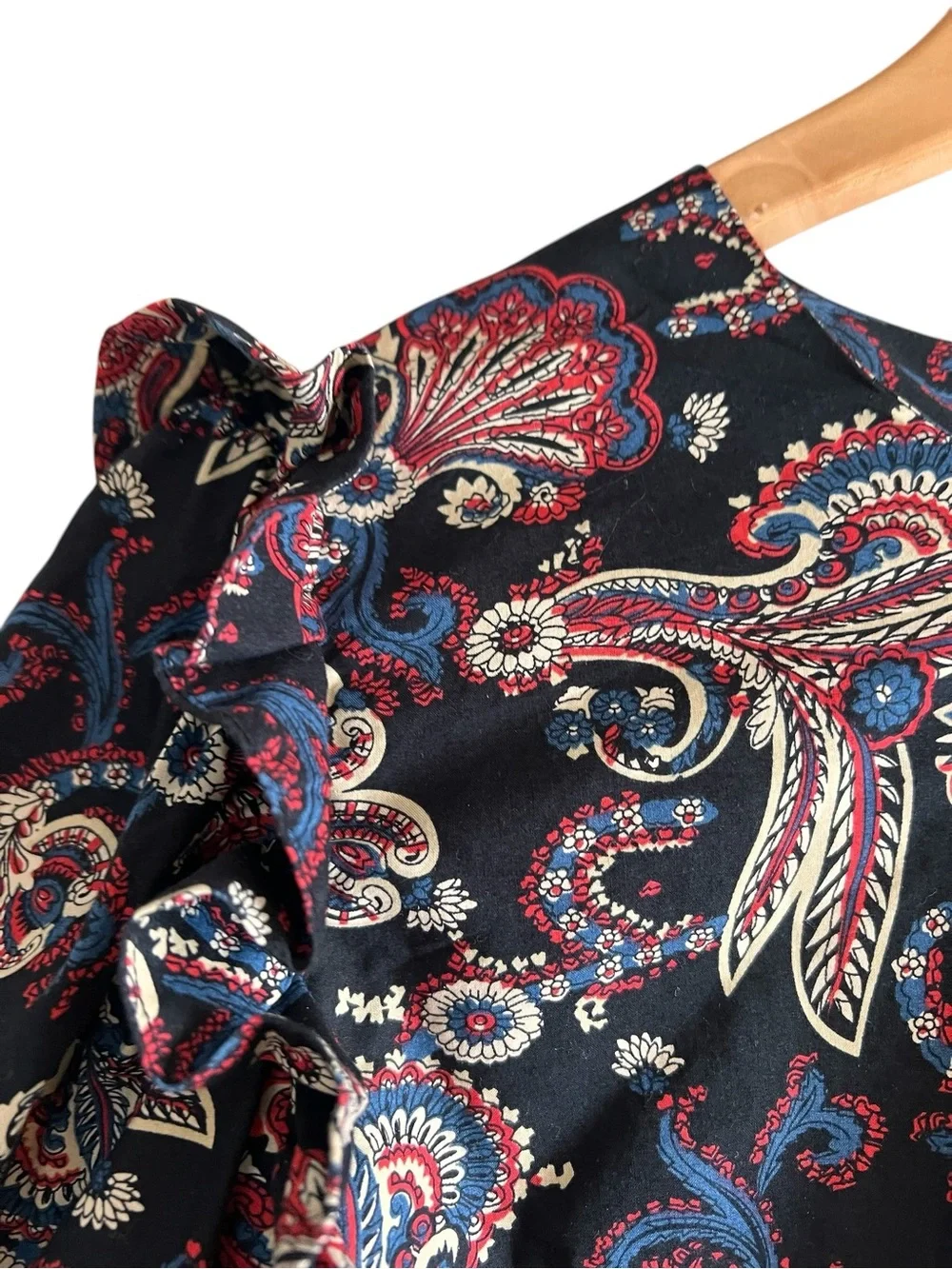 ba&sh Rym Black Paisley Puff-Sleeve ruffled blouse size L excellent condition - Picture 8 of 16